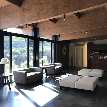 Cavanera Etnea Luxury אתר נופש *